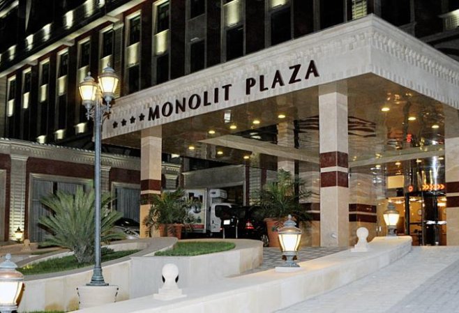 BakÄ±da mÉÅhur restoran yanÄ±r