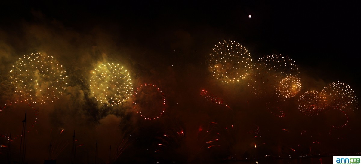  Баку салютом ознаменовало обратный отсчет до начала baku2015- ФОТО