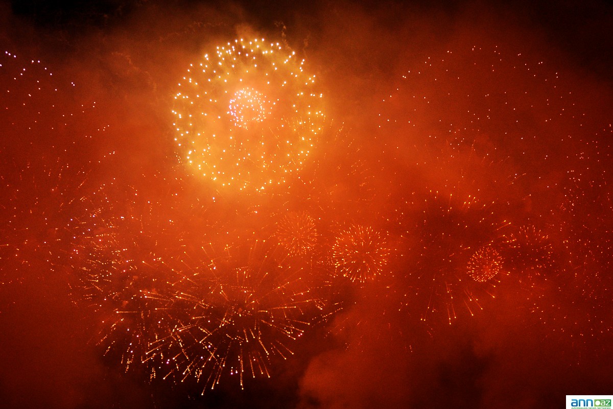  Баку салютом ознаменовало обратный отсчет до начала baku2015- ФОТО