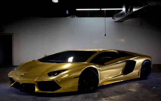 Золотая модель Lamborghini за $350 000 ищет покупателя -ФОТО
