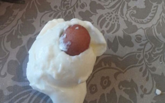 В Азербайджане яйцо снесло яйцо -ФОТО