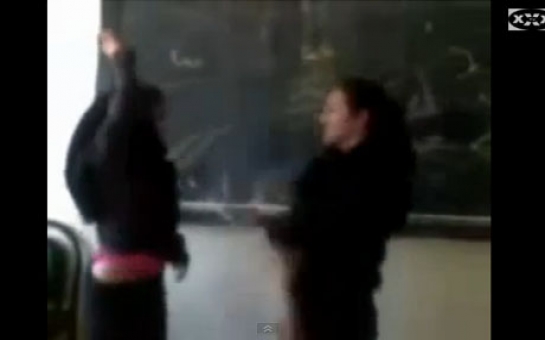 Шокирующий танец иранских школьниц- ВИДЕО