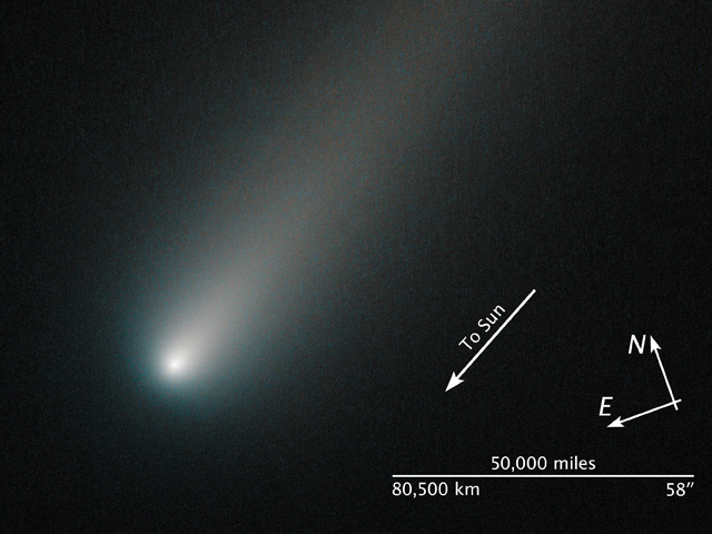 К Земле приближается комета векаФОТО