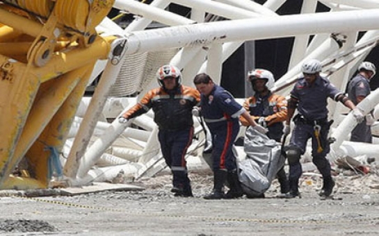 Dünya çempionatının keçiriləcəyi stadion uçdu: 2 ölü