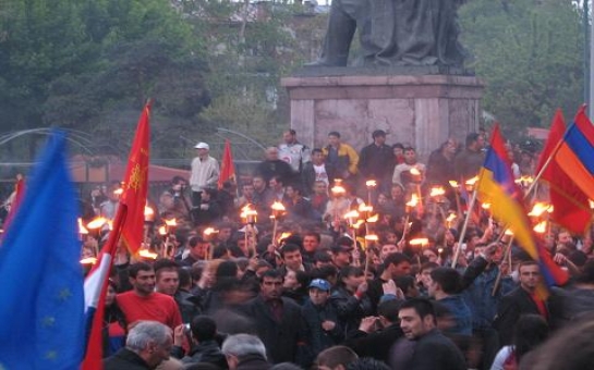 Ереван: шествие протеста против вступления Армении в ТС