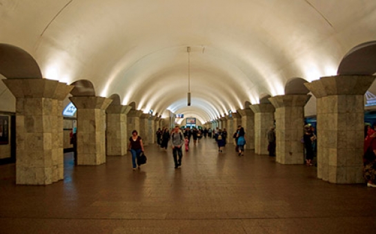 В Киеве эвакуированы 3 станции метро