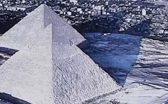Египетские пирамиды  оказались под снегомВИДЕО