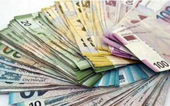 Среднемесячная зарплата в Азербайджане выросла на 7 процентов