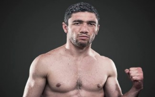 Азербайджанский кикбоксер победил в рейтинговом бою