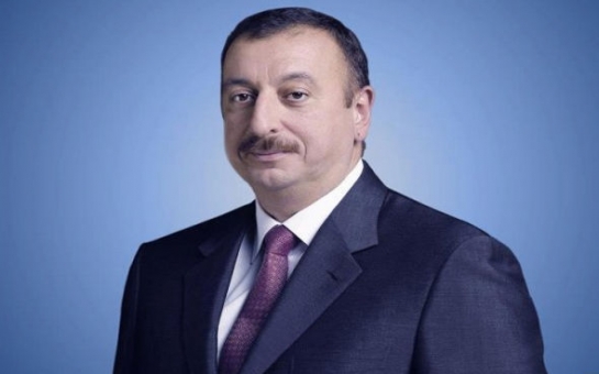 Ильхам Алиев провел конференцию