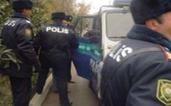 В Гянджи взяли в заложницы женщину, полиция ведет переговоры