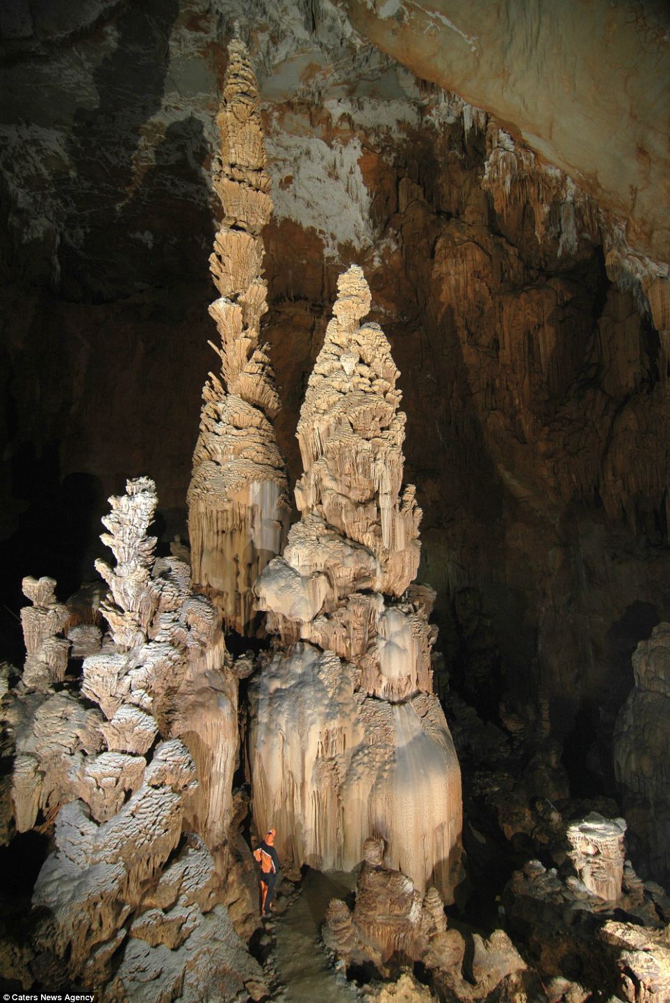 Самые красивые подземные пещеры -ФОТО