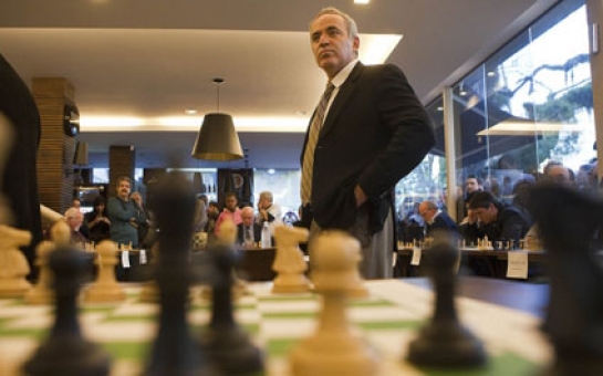 Harri Kasparov Bakıya gəlmək üçün müraciət etdi