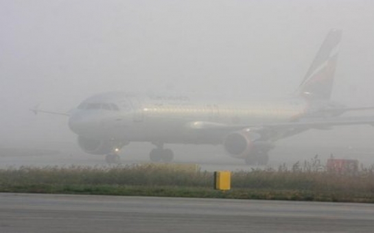 Güclü duman Bakı-Tbilisi aviareysini təxirə saldı