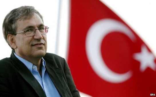 Orxan Pamuk: “Kimin iqtidara gəlməsi məni maraqlandırmır”