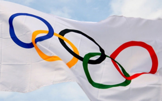 Олимпийцы держали азербайджанский флаг перевернутым –ФОТО