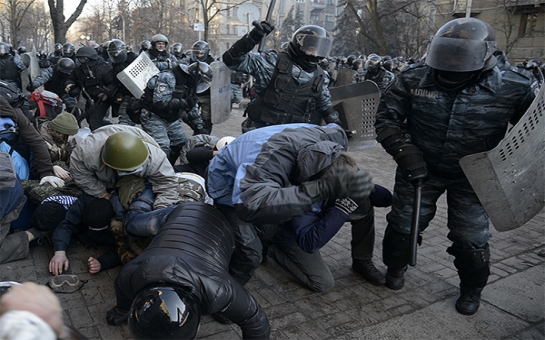 “Berkut” yenidən "Maydan"a hücuma keçdi