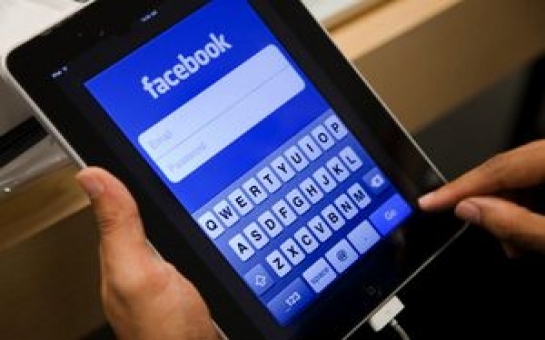 “Facebook”dan aktiv istifadə qida pozğunluğuna səbəb olur