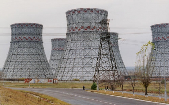 Азербайджан возобновит строительство атомной электростанции