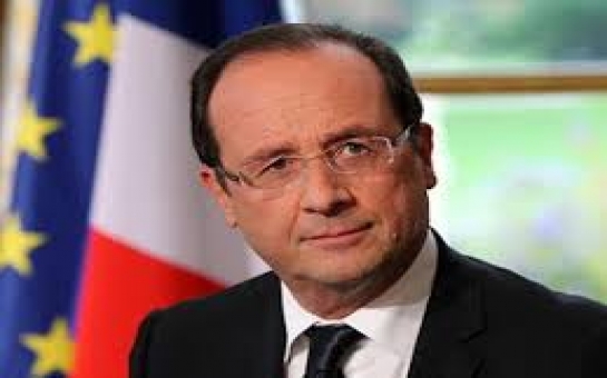 Hollande tries to reassure Russia during Caucasus tour