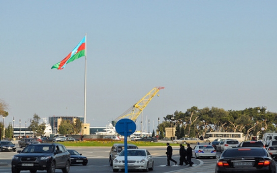 В Баку водители стали более дисциплинированными