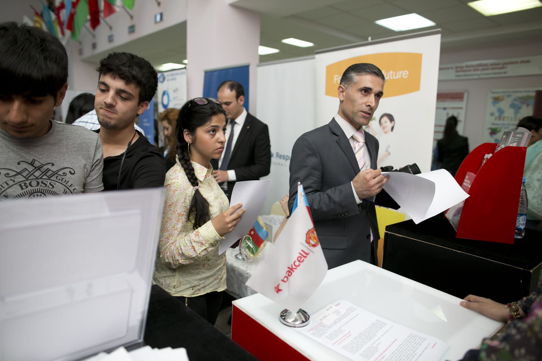 Bakcell gets even closer to job seekers under the slogan of “The First Step in Career” - PHOTO