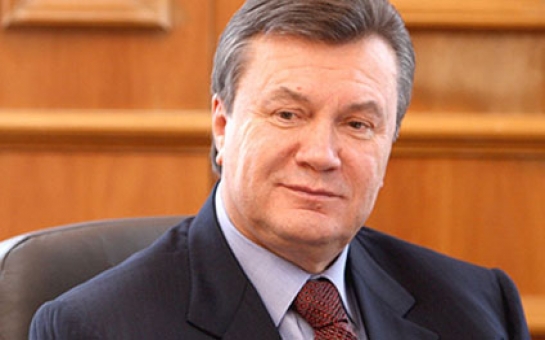 Yanukoviç yenə Moskvaya gedir
