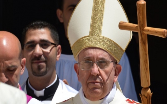 Pope Francis invites Israeli, Palestinian leaders to Vatican peace talks