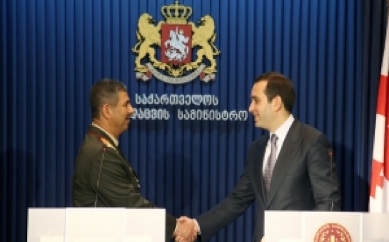 Azeri, Georgian defense ministers meet in Tbilisi