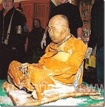 Mummified buddhist monk - PHOTO+VIDEO