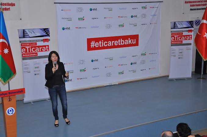 В Баку мероприятие, посвященное электронной коммерции- ФОТО