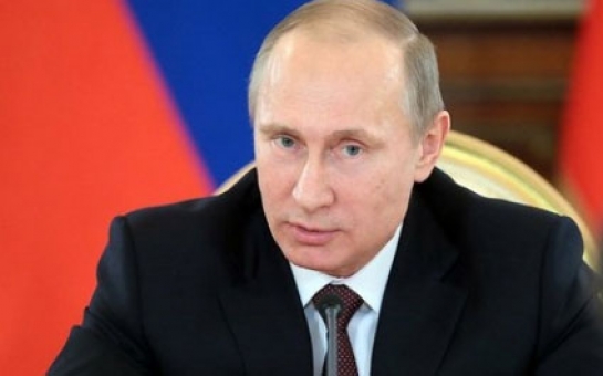 Putin erməni tarixçini mükafatlandırdı