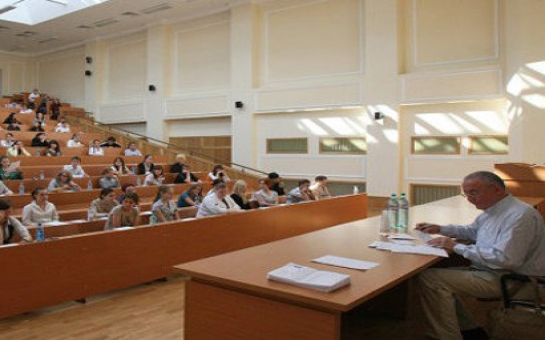 С этого года в Азербайджане начнется выдача кредитов малообеспеченным студентам
