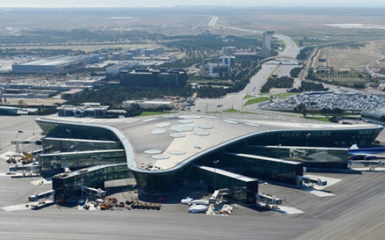 В Бакинском аэропорту задержаны грузинские депутаты