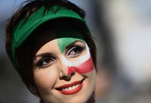 Болельщицы сборной Ирана вызвали скандал- ФОТО
