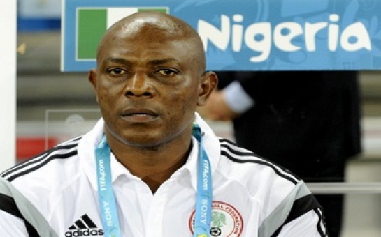 Тренер нигерийской сборной по футболу уходит в отставку