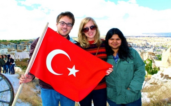 Türk tələbələri Azərbaycanda hansı universitetləri seçdi?