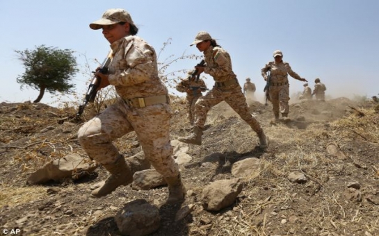 The women being trained to fight ISIS - PHOTO