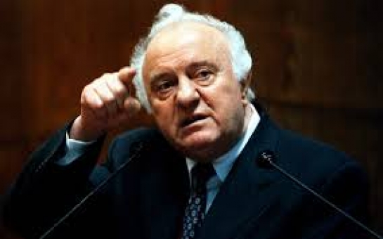 Georgia President Eduard Shevardnadze dies