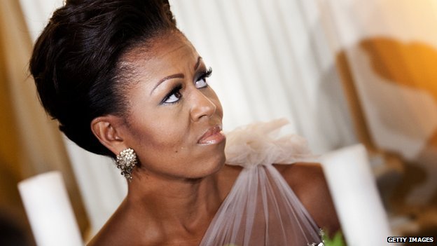 Race at issue in first lady comparison - PHOTO