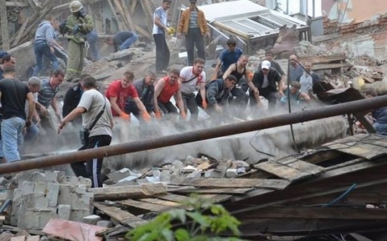 Rusiya aviasiyasi Ukraynanı bombaladı - Müharibə başladı