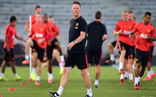 Van Gaal unhappy about United's US trip