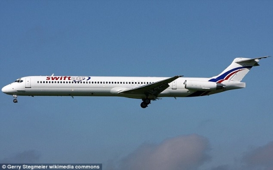 Algerian airline 'loses contact' with plane carrying 116 people