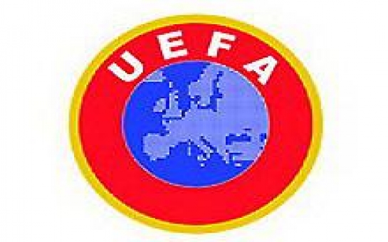 UEFA "Qalatasaray"a xəbərdarlıq etdi