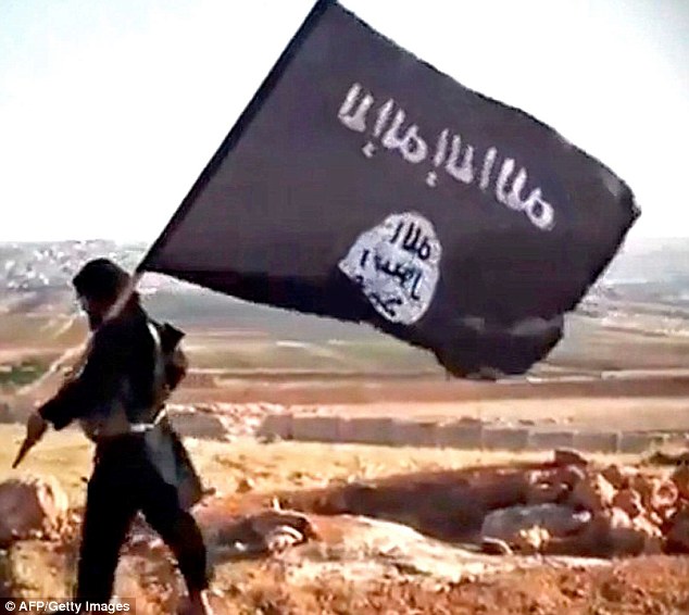 Iraq descends into apocalypse as Islamic State fanatics seize towns - PHOTO+VIDEO