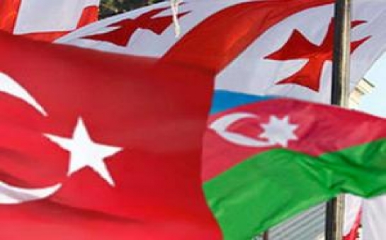Министры обороны Турции и Грузии прибывают  в Азербайджан