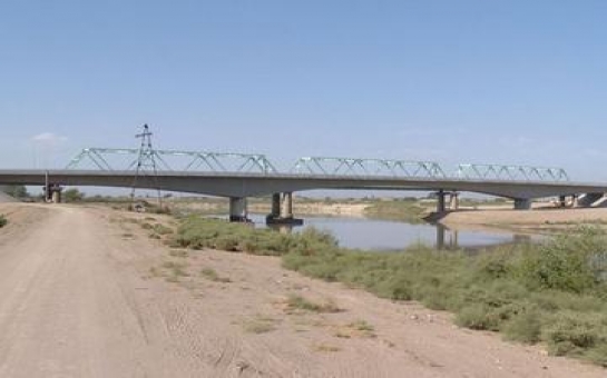 Сonstruction of new bridge over Kur completed