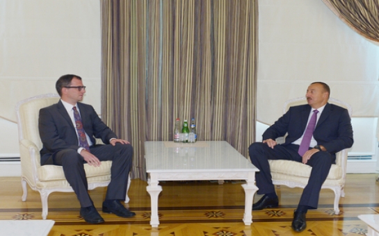 Aliyev receives Polish ambassador to Azerbaijan