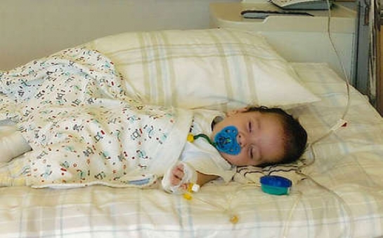 Фонд Гейдара Алиева взял на себя лечение пятимесячного ребенка