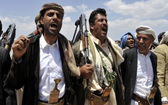 Yemen president dismisses government to end stand-off